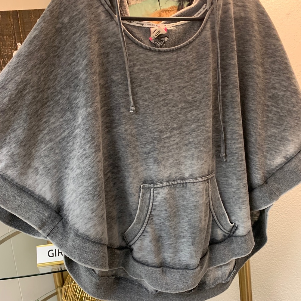Roxy grey poncho!